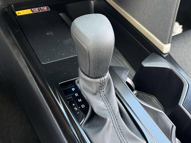 Photo of 2025 Ice Cap Toyota Camry