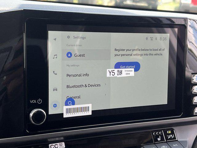 Photo of 2025 Ice Cap Toyota Camry