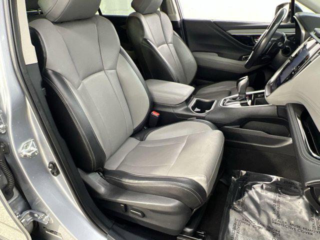 Photo of 2021 Ice Silver Metallic Subaru Outback