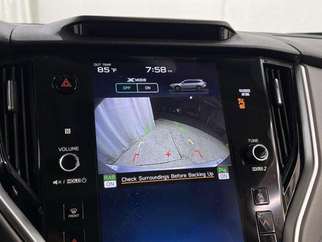 Photo of 2021 Ice Silver Metallic Subaru Outback