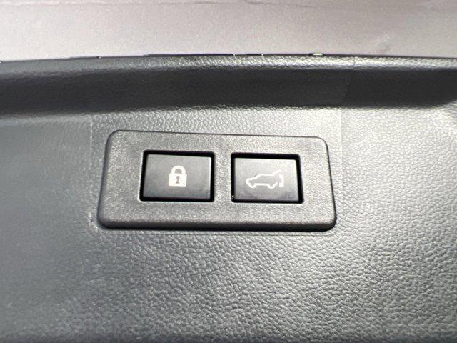 Photo of 2021 Ice Silver Metallic Subaru Outback