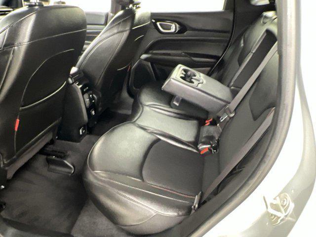 Photo of 2024 Silver Zynith Metallic Clearcoat Jeep Compass