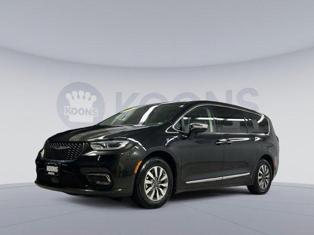 2023 Chrysler Pacifica Hybrid