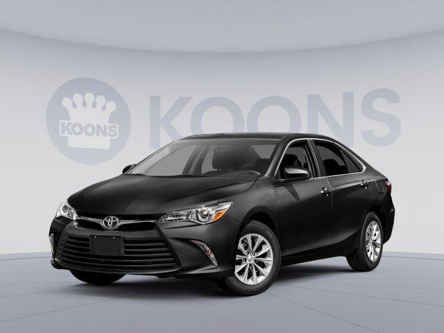 Photo of 2017 Midnight Black Metallic Toyota Camry