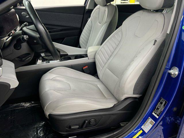 Photo of 2022 Intense Blue Hyundai ELANTRA