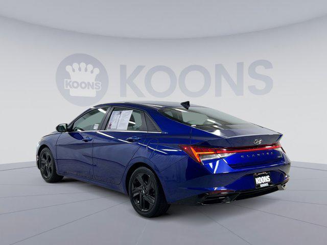 Photo of 2022 Intense Blue Hyundai ELANTRA