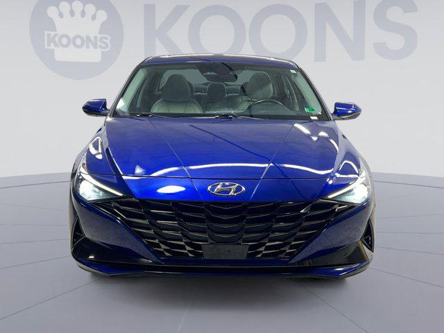 Photo of 2022 Intense Blue Hyundai ELANTRA