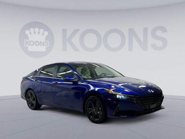 Photo of 2022 Intense Blue Hyundai ELANTRA