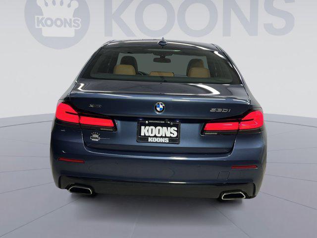 Photo of 2023 Arctic Race Blue Metallic BMW 530