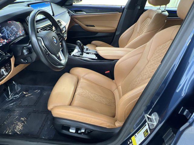 Photo of 2023 Arctic Race Blue Metallic BMW 530