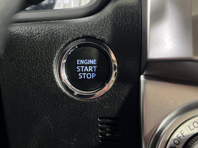 Photo of 2024 Wind Chill Pearl Toyota 4Runner