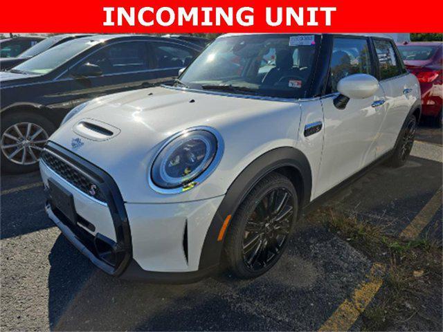 2024 MINI Hardtop