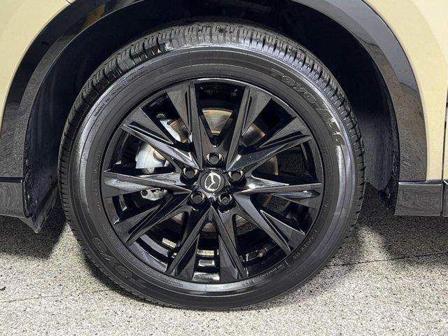 Photo of 2024 Zircon Sand Metallic Mazda CX-5