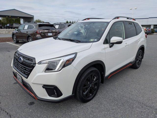 Photo of 2022 Crystal White Pearl Subaru Forester