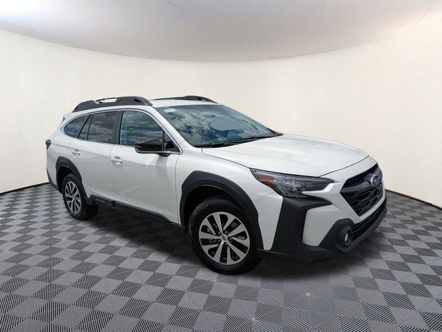 Photo of 2025 Crystal White Subaru Outback