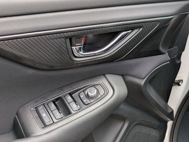 Photo of 2025 Crystal White Subaru Outback
