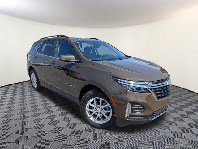 Photo of 2024 Harvest Gold / Bronze Chevrolet Equinox