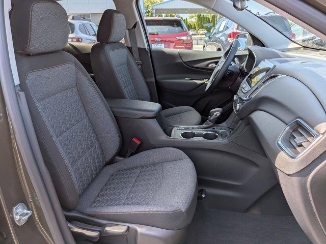 Photo of 2024 Harvest Gold / Bronze Chevrolet Equinox