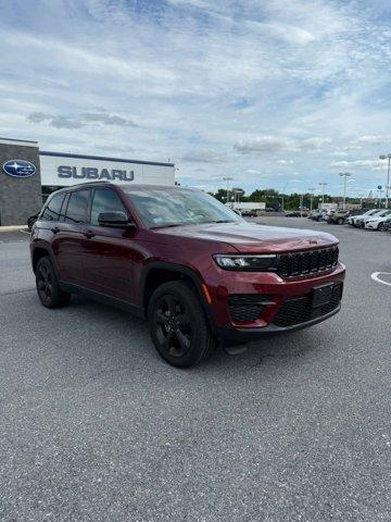 Photo of 2025 Velvet Red Pearlcoat Jeep Grand Cherokee