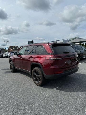 Photo of 2025 Velvet Red Pearlcoat Jeep Grand Cherokee