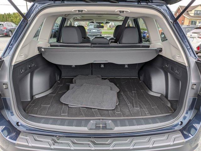Photo of 2022 Dark Blue Pearl Subaru Forester