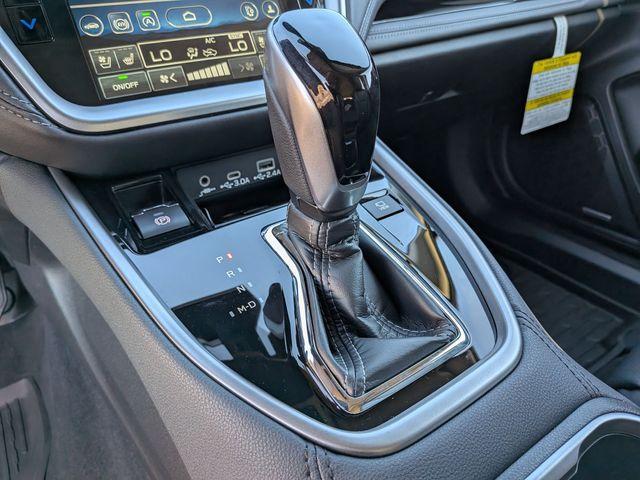 Photo of 2025 Black / Silver Subaru Outback