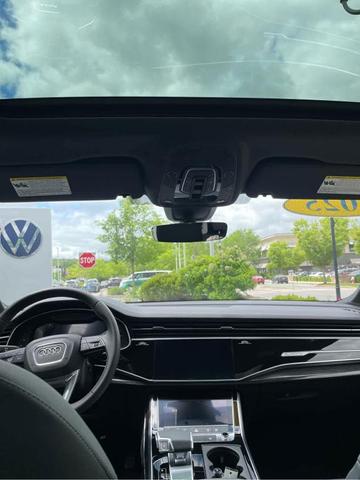 Photo of 2025 Mythos Black Metallic Audi Q7