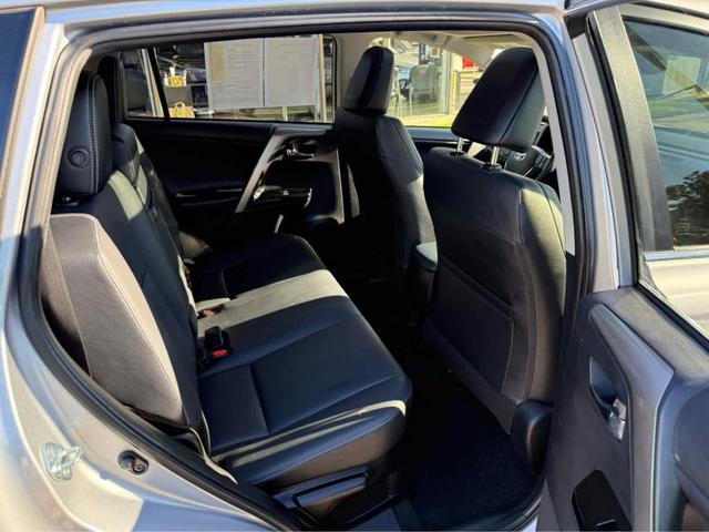 Photo of 2018 Silver Sky Metallic Toyota RAV4 Hybrid