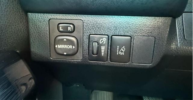 Photo of 2018 Silver Sky Metallic Toyota RAV4 Hybrid