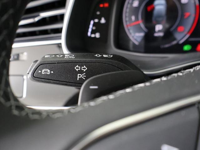 Photo of 2025 Samurai Gray Metallic Audi Q7
