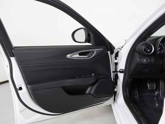 Photo of 2024 Milano White Alfa Romeo Giulia