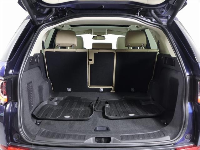 Photo of 2019 Blue Land Rover Discovery Sport