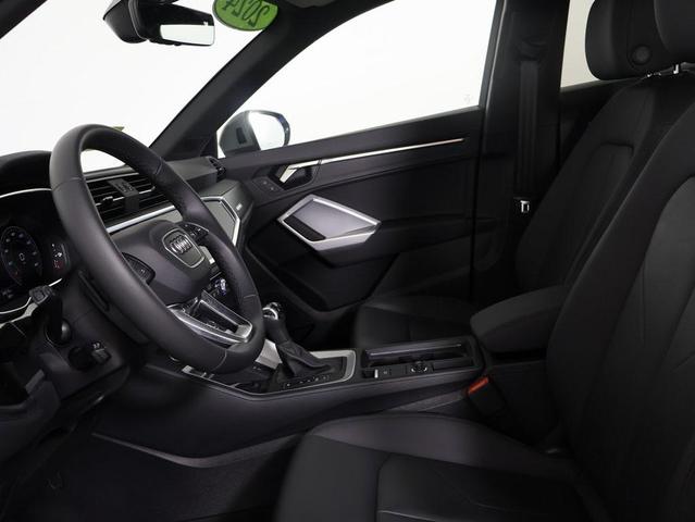 Photo of 2024 Chronos Gray Metallic Audi Q3