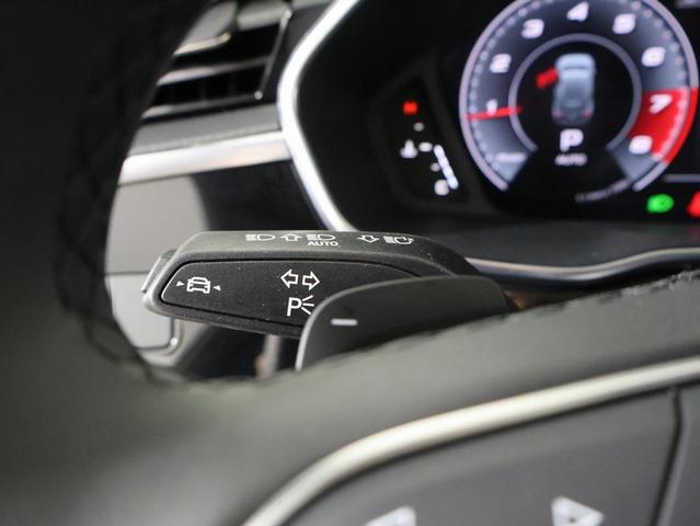 Photo of 2024 Chronos Gray Metallic Audi Q3