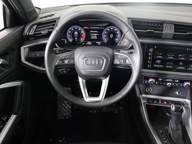 Photo of 2024 Chronos Gray Metallic Audi Q3