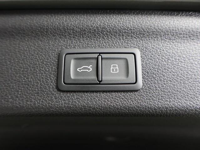 Photo of 2024 Chronos Gray Metallic Audi Q3