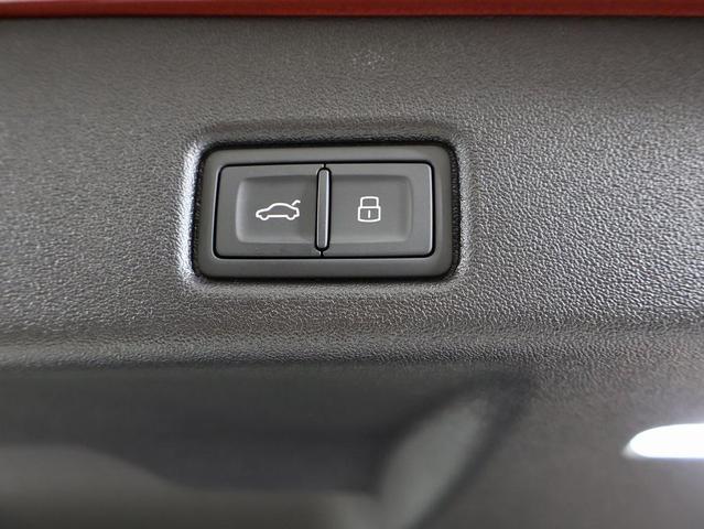 Photo of 2025 Grenadine Red Metallic Audi Q5