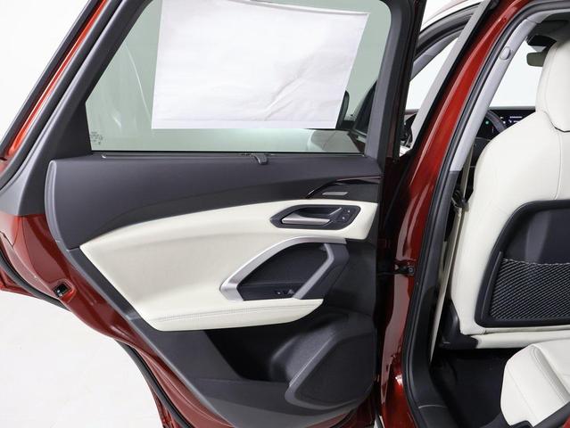 Photo of 2025 Grenadine Red Metallic Audi Q5
