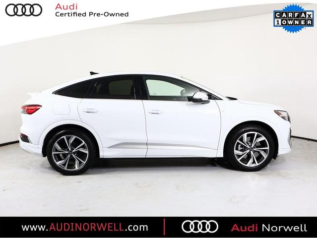 Photo of 2024 Glacier White Audi Q4 e-tron Sportback