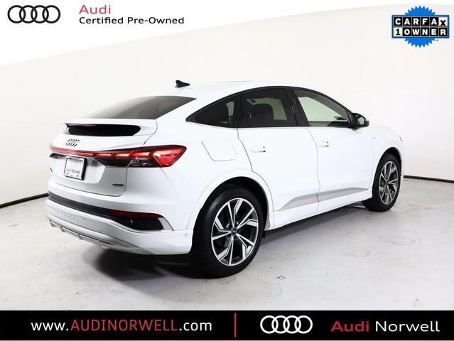 Photo of 2024 Glacier White Audi Q4 e-tron Sportback