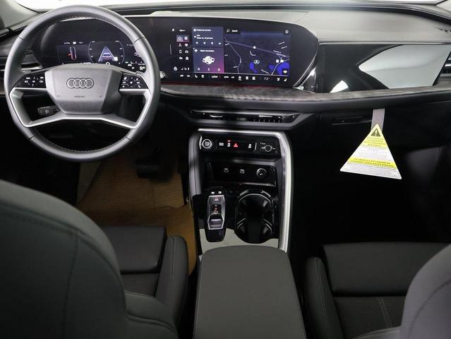 Photo of 2025 Mythos Black Metallic Audi Q5