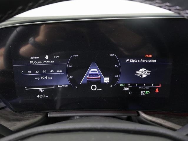 Photo of 2025 Mythos Black Metallic Audi Q5