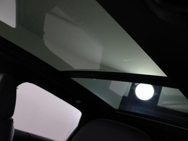 Photo of 2025 Mythos Black Metallic Audi Q7