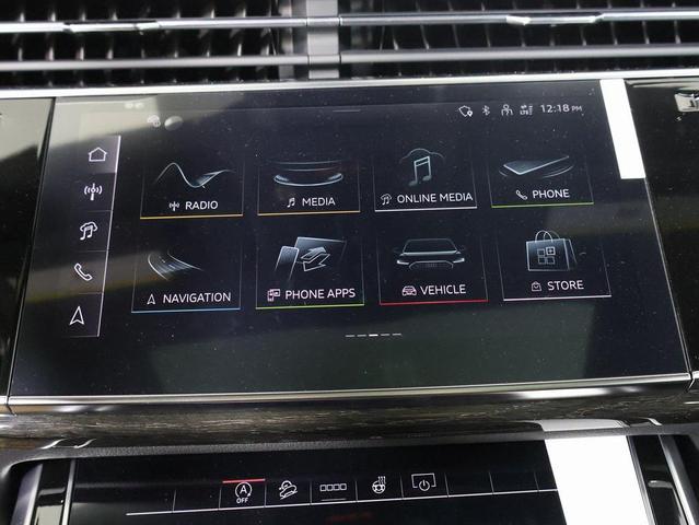 Photo of 2026 mythos black metallic Audi Q8