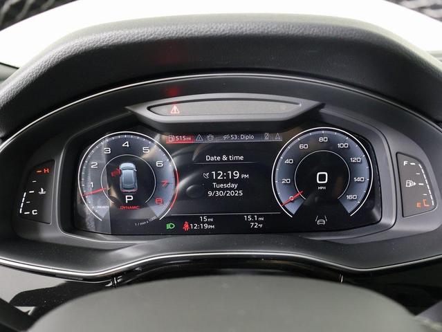 Photo of 2026 mythos black metallic Audi Q8