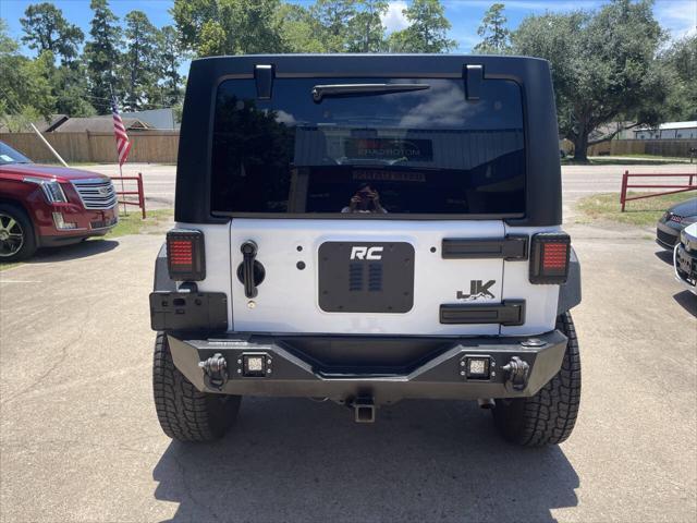 Photo of 2016 White Jeep Wrangler Unlimited