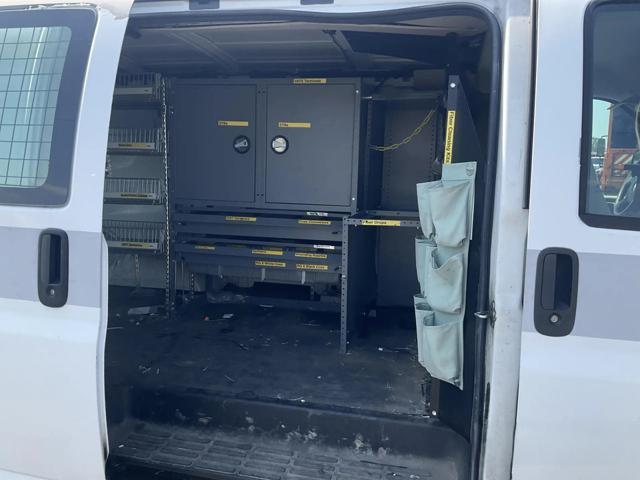 Photo of 2011 White Chevrolet Express 2500