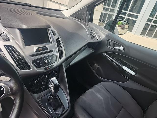 Photo of 2017 Silver Ford Transit Connect