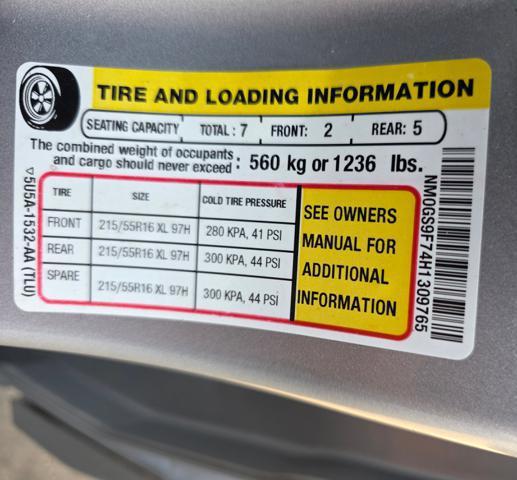 Photo of 2017 Silver Ford Transit Connect