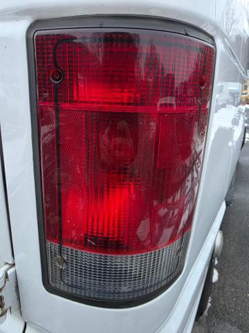 Photo of 2013 White Ford E250